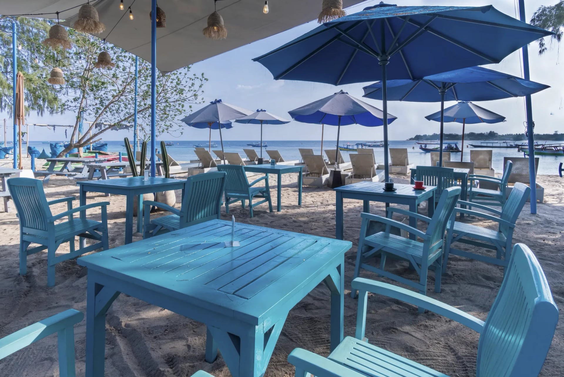 Taste Café & Restaurant beachfront dining at Balé Sampan Boutique Bungalows, Gili Trawangan